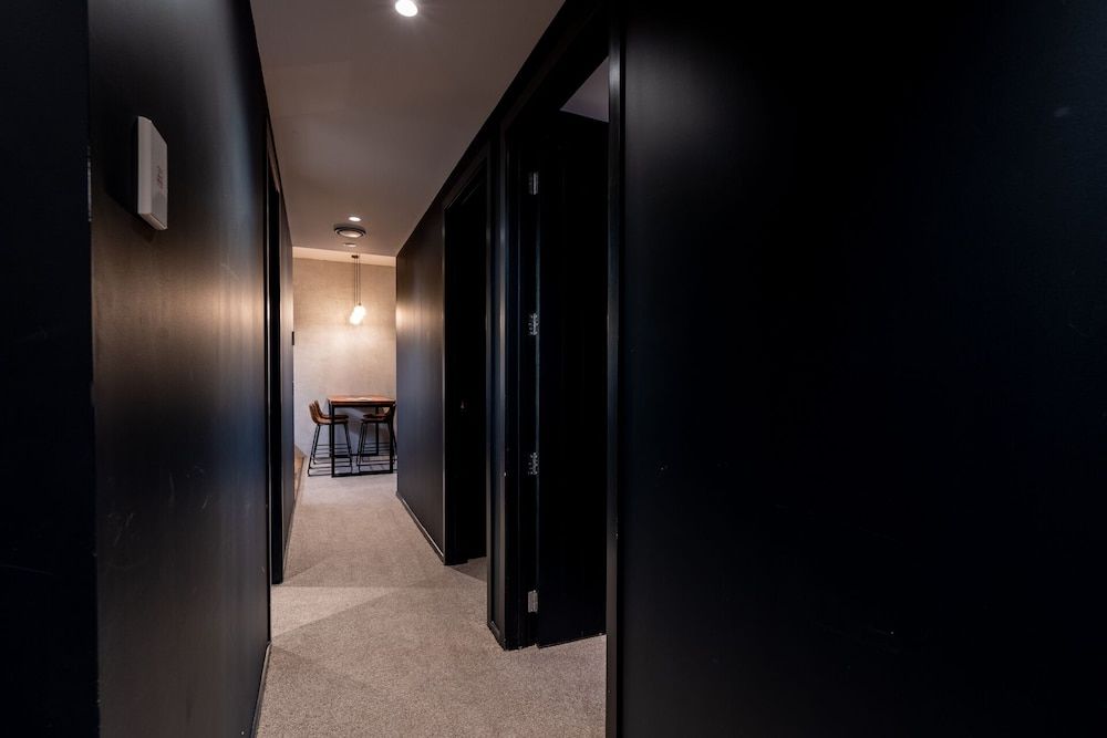 The Cobbler Hotel Double Room Single Use, 2 Bedrooms 16