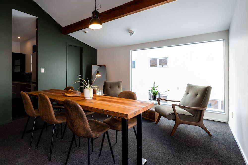 The Cobbler Hotel Family Loft 8