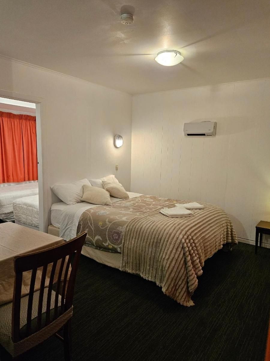 One-Bedroom Family Apartment