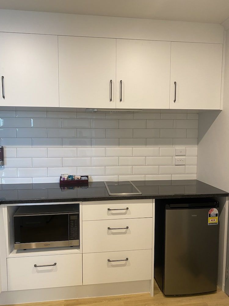 Norton Motel Standard Studio 7