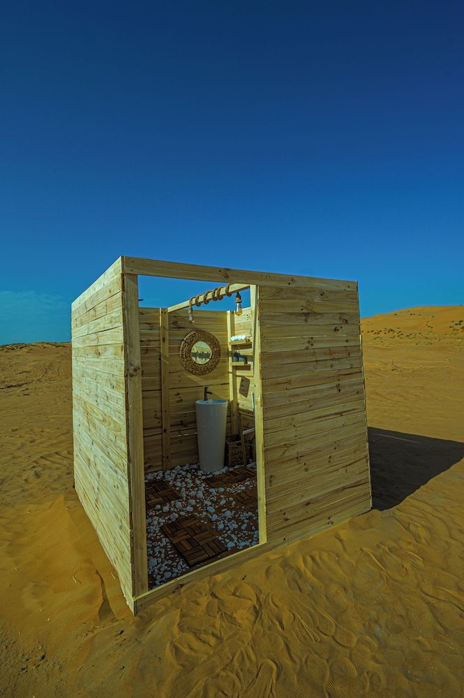 Twilight dunes By Miracle Oman Deluxe Tent 5