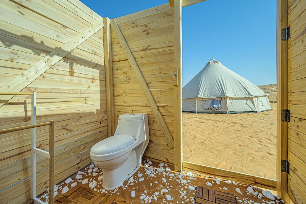 Twilight dunes By Miracle Oman Deluxe Tent 4