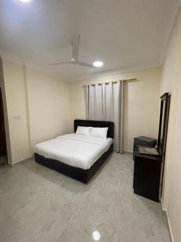 Red-15 - Bn Saif Family Apartment, 2 Bedrooms, Kitchen 8