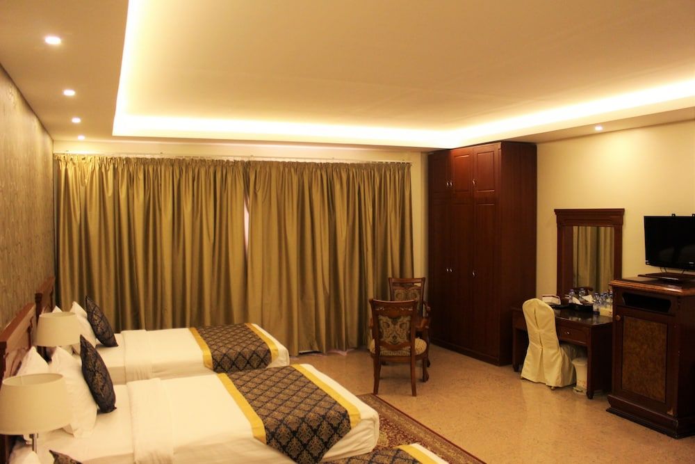 Aldiyar Hotel Standard Triple Room 2