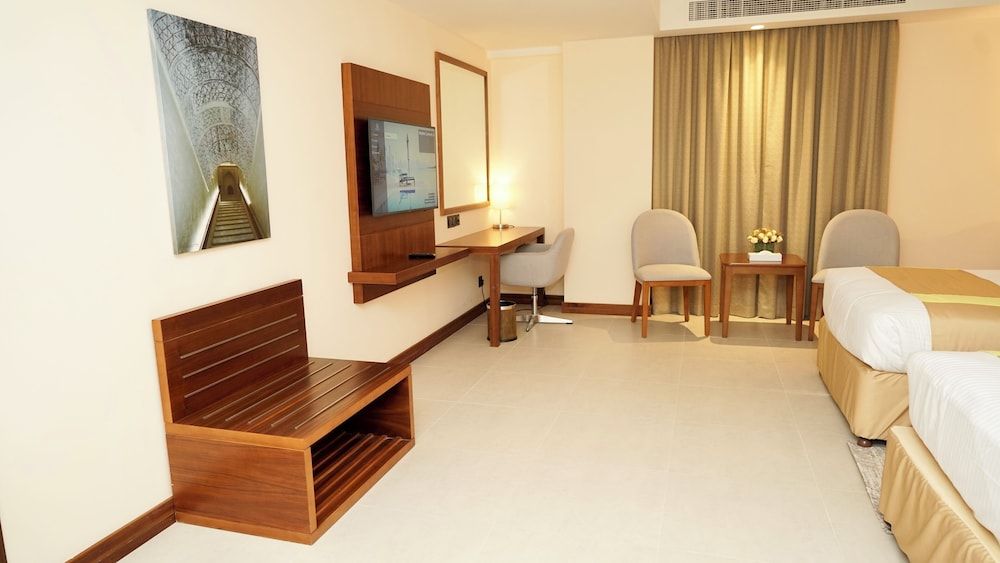 Kyriad Hotel Salalah Standard Room, Multiple Beds 3