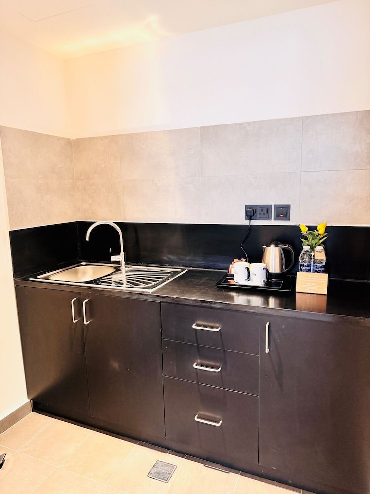 Kyriad Hotel Salalah Suite, 1 King Bed 14