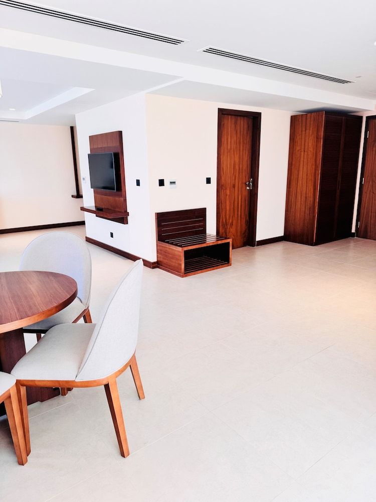 Kyriad Hotel Salalah Junior Suite, 1 King Bed 14