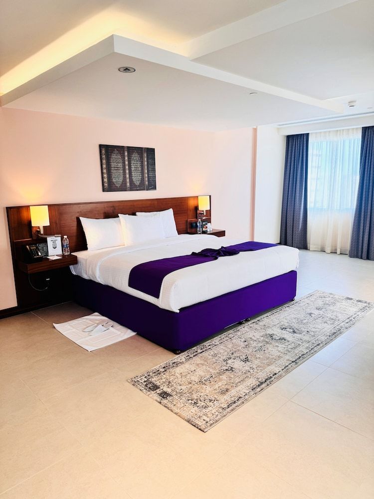Kyriad Hotel Salalah Junior Suite, 1 King Bed 5