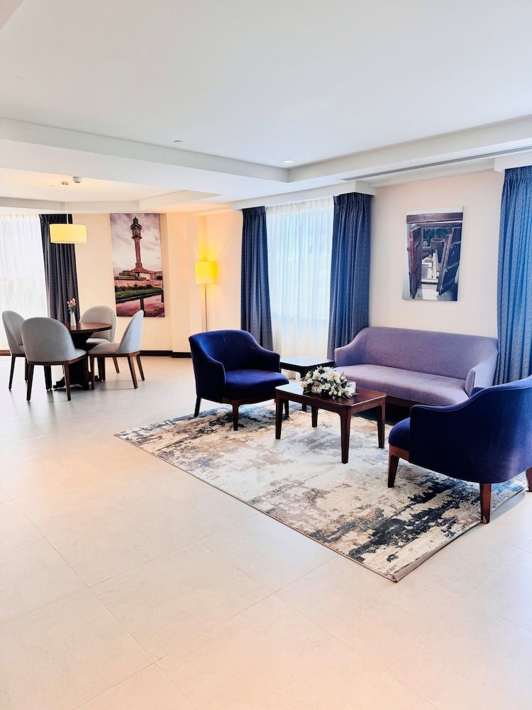 Kyriad Hotel Salalah Junior Suite, 1 King Bed 11