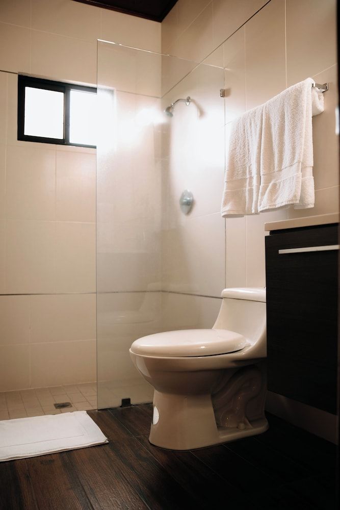 Hotel Rebequet Deluxe Room, 1 King Bed 11