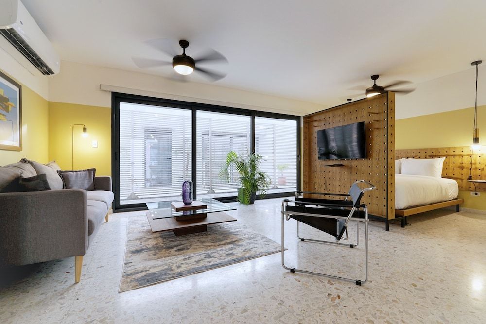 La Moderna by Wynwood House Grand Apartment 11
