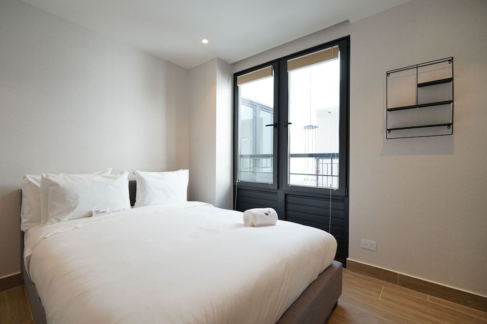 Signature Apartment