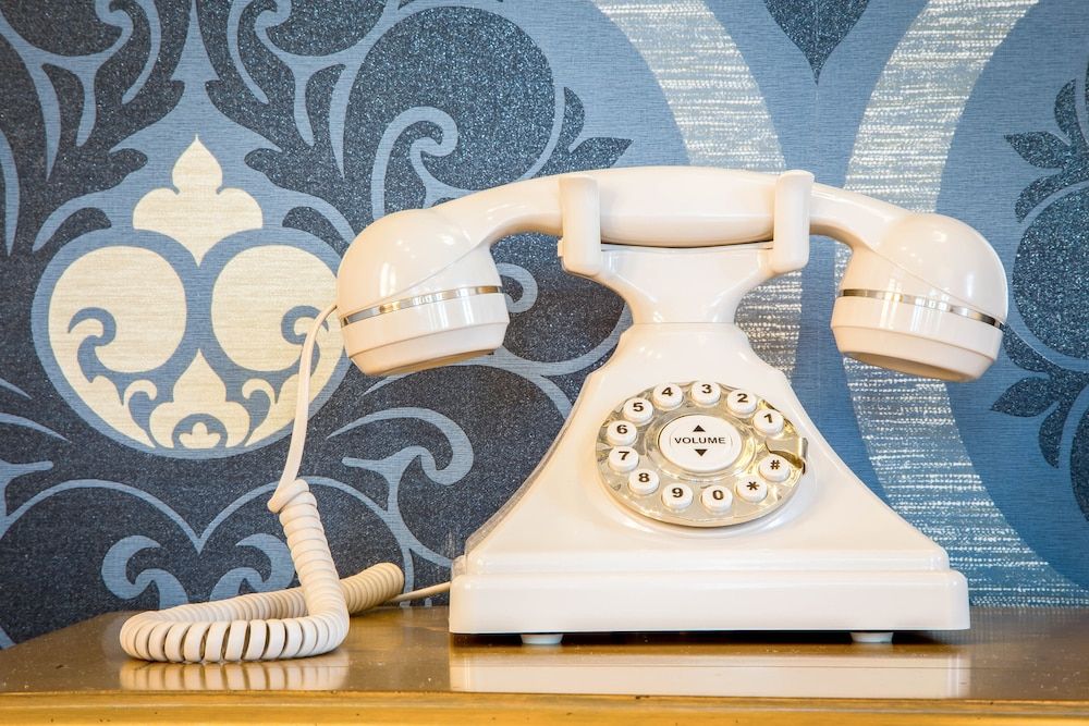 La Concordia Boutique Hotel Corner Suite,  1 King Bed (City View) 3