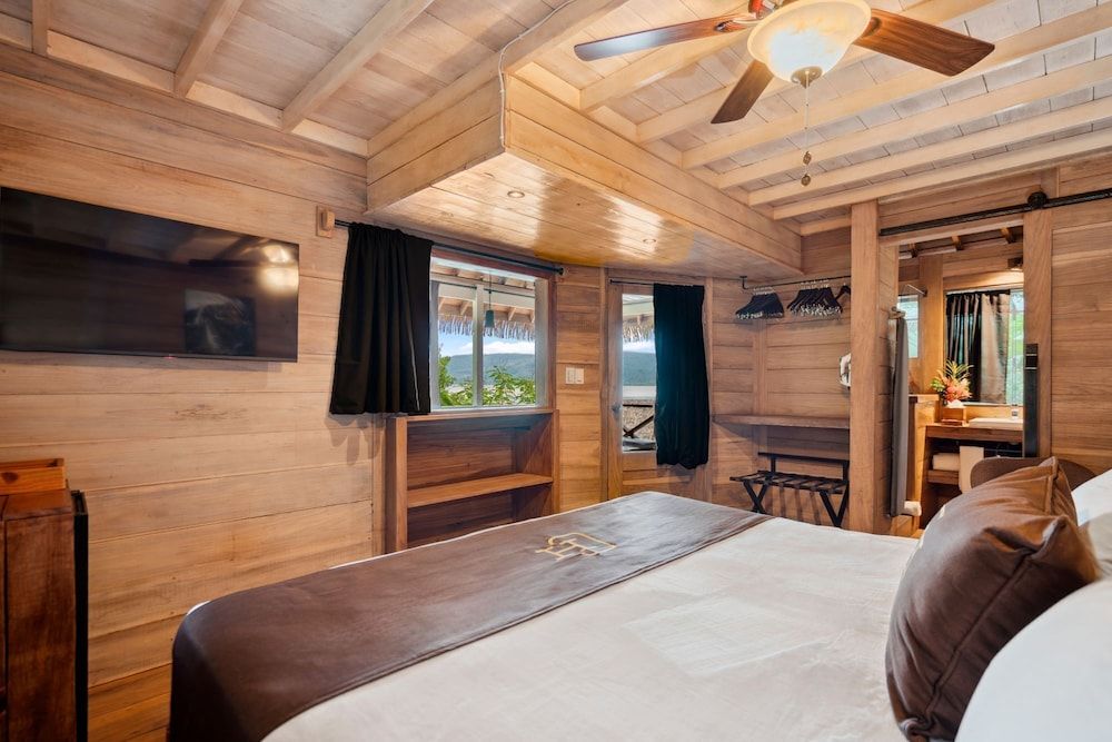 Central Hotel Bocas del Toro Bereshit 4