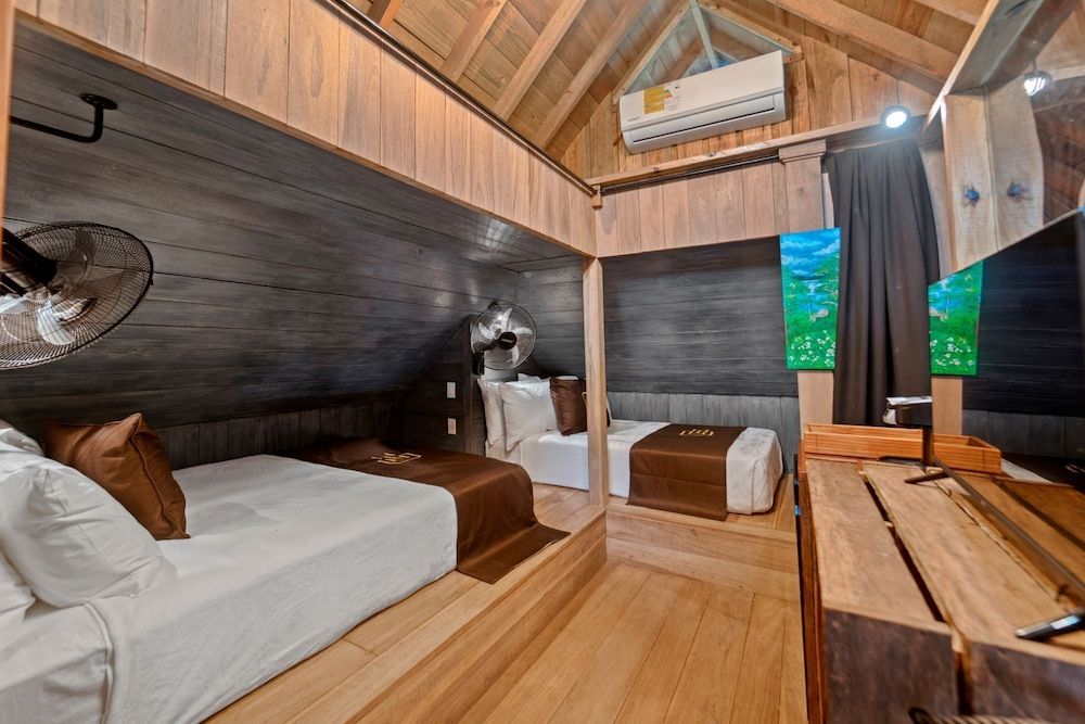 Central Hotel Bocas del Toro Bereshit 2