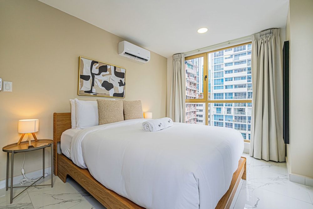 Apartment (7B)