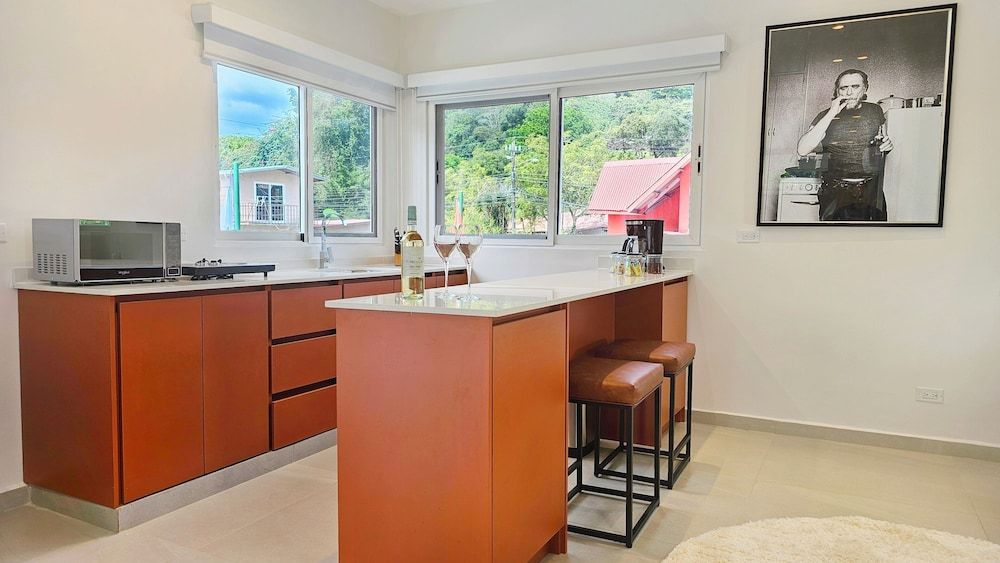 El Cielo by Villa Alejandro Panoramic Suite, Mountain View 3