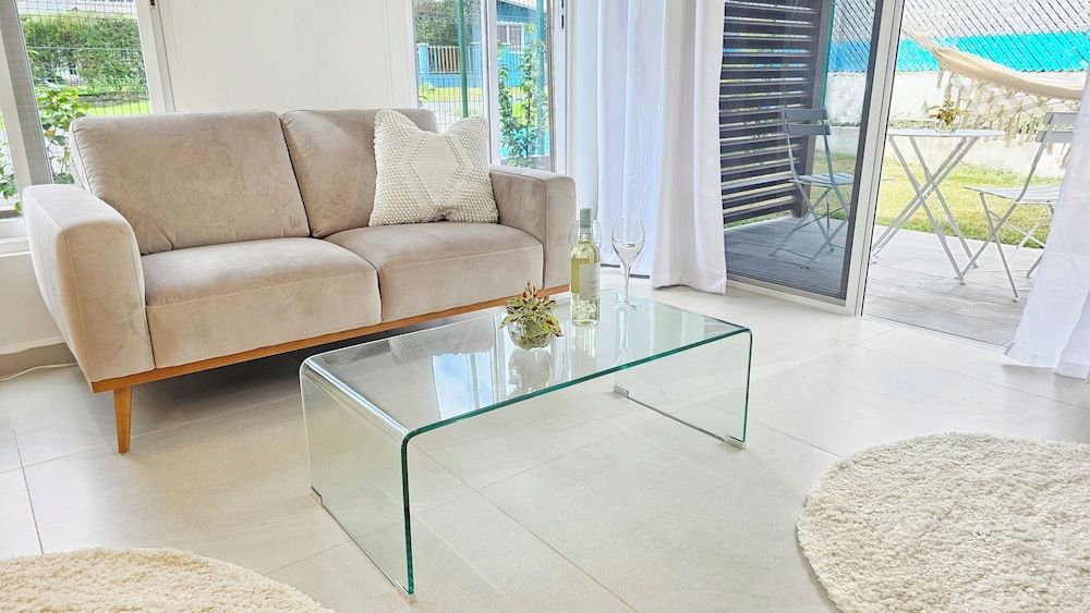 El Cielo by Villa Alejandro Deluxe Suite, 1 King Bed, Garden View 3