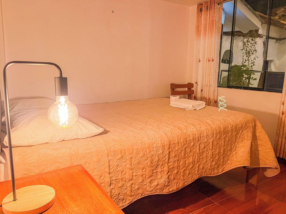 Economy Room