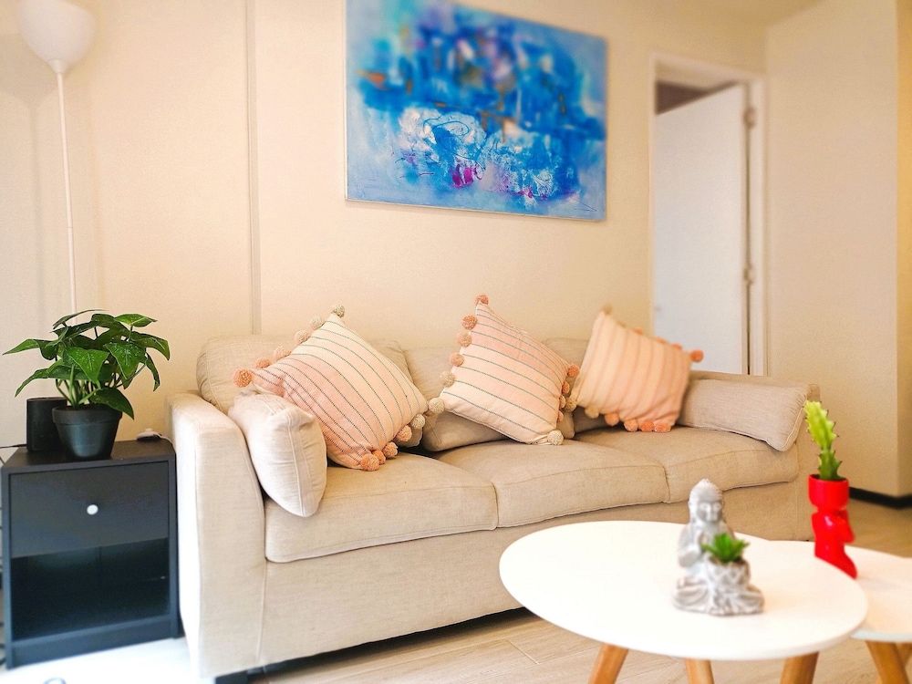Basic Apartment