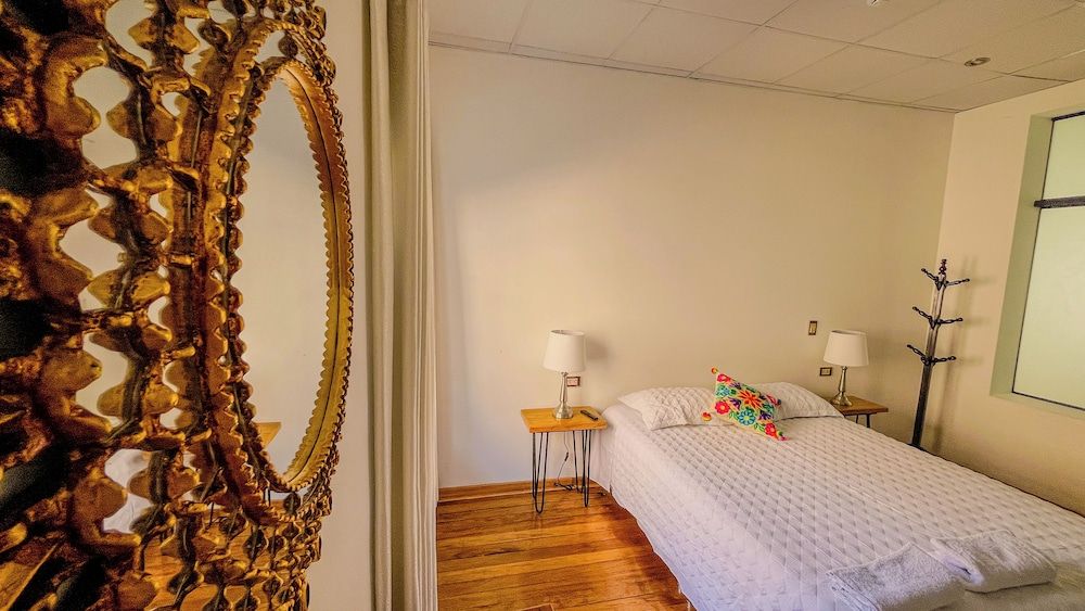 Honeymoon Room