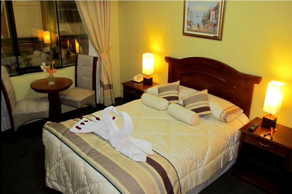 HOTEL GRAND CESARS