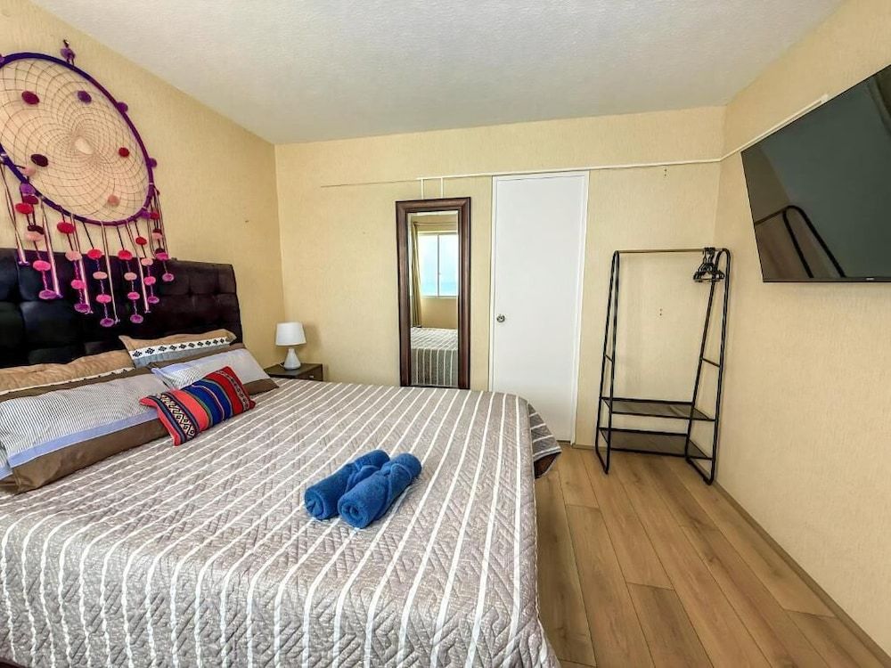 Comfort Apartment, 3 Bedrooms, Balcony, Beach View