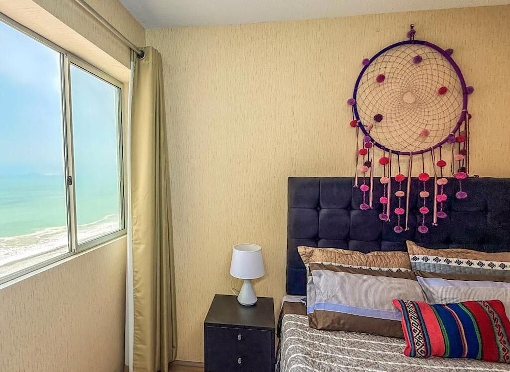 Comfort Apartment, 3 Bedrooms, Balcony, Beach View