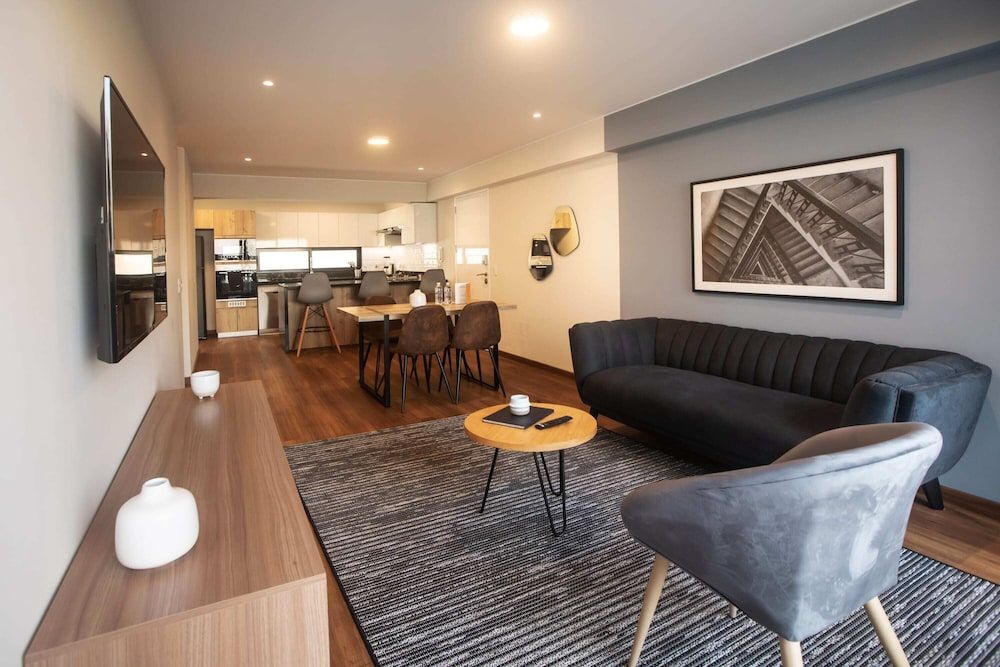 Apartment, 2 Bedrooms (404)