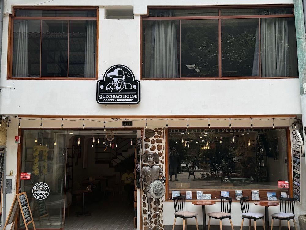 Quechuas House hostal & coffee