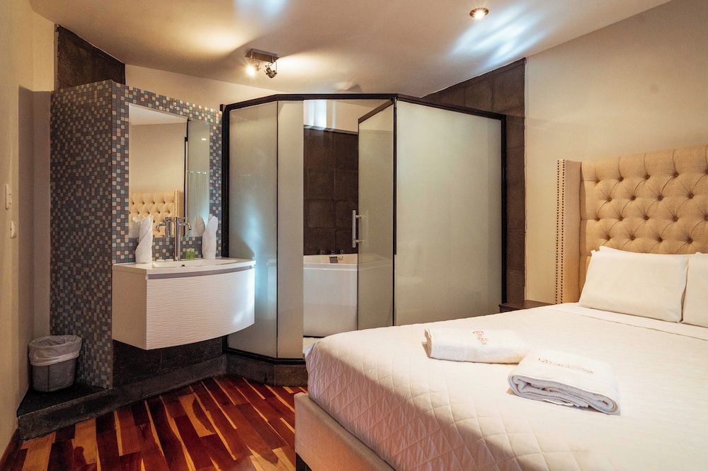 Standard Suite