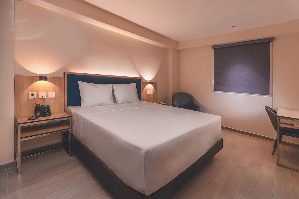 Executive Room, 1 King Bed