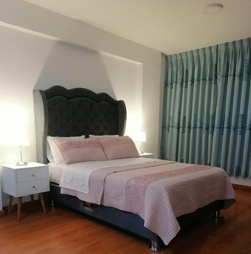 Honeymoon Room