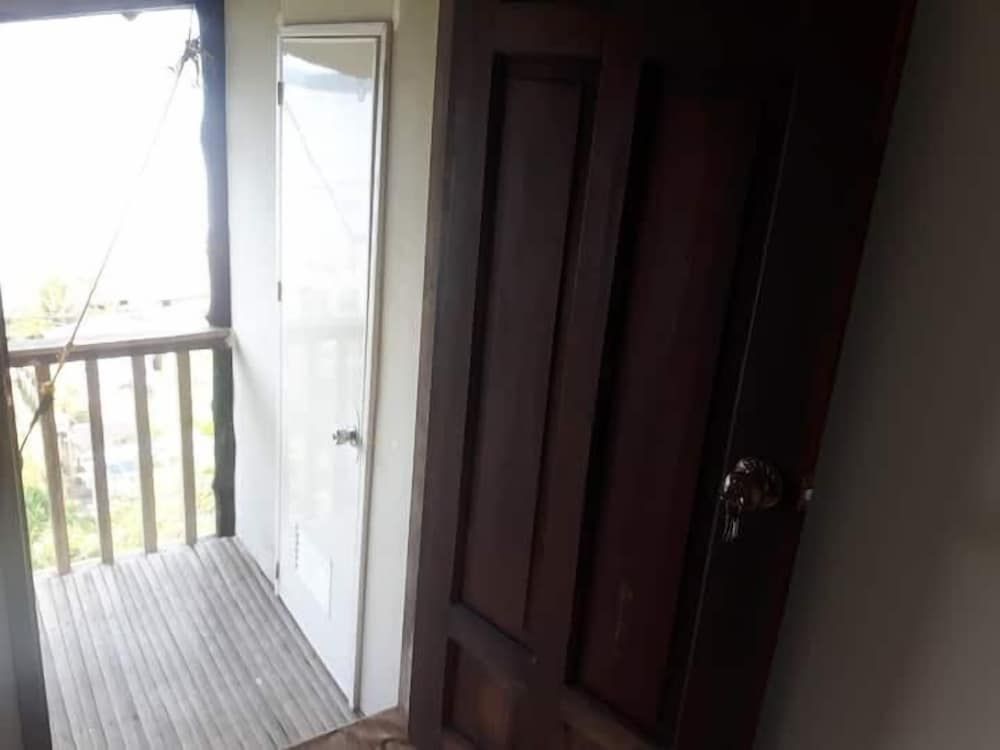 Bebeladan El Nido Bayview Standard Room 3