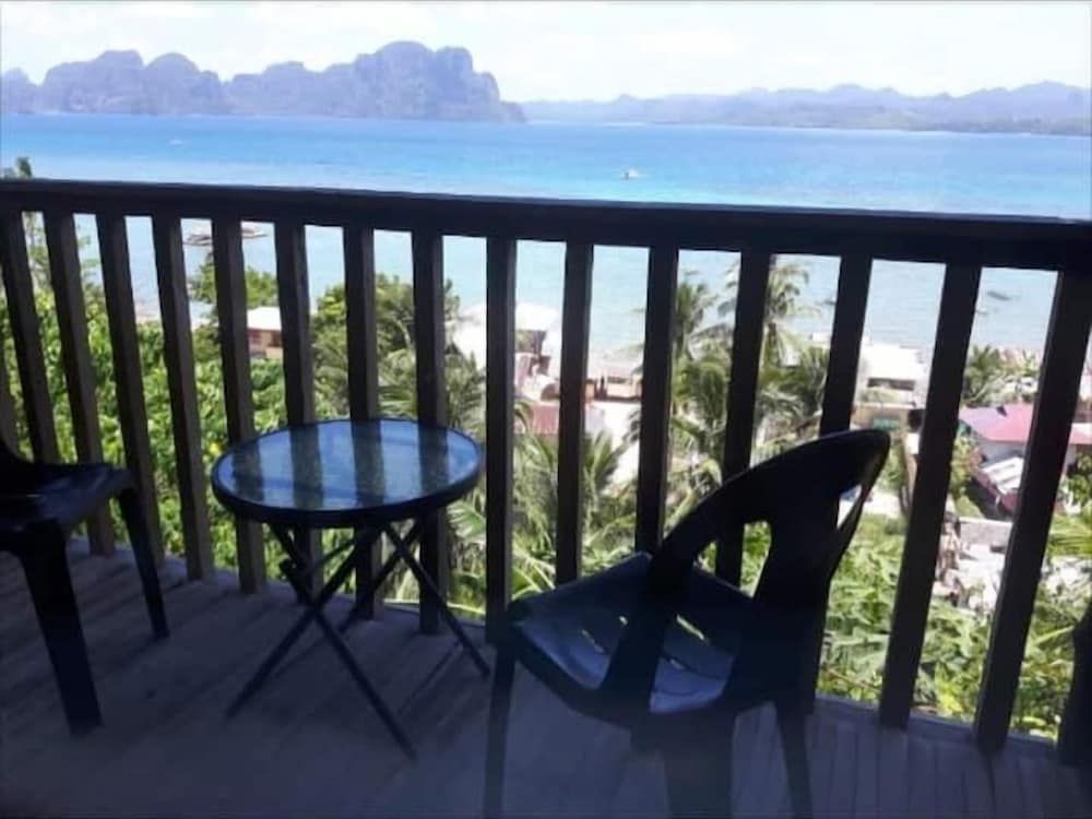 Bebeladan El Nido Bayview Standard Room 5