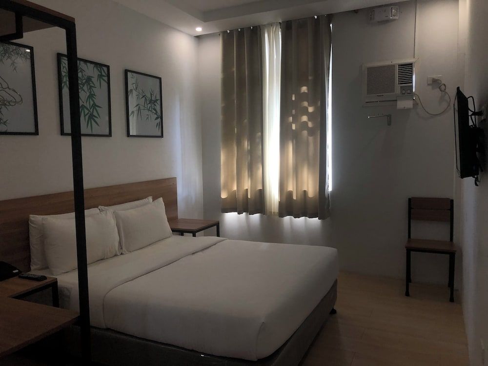 Bambu Suites Standard Single Room 3