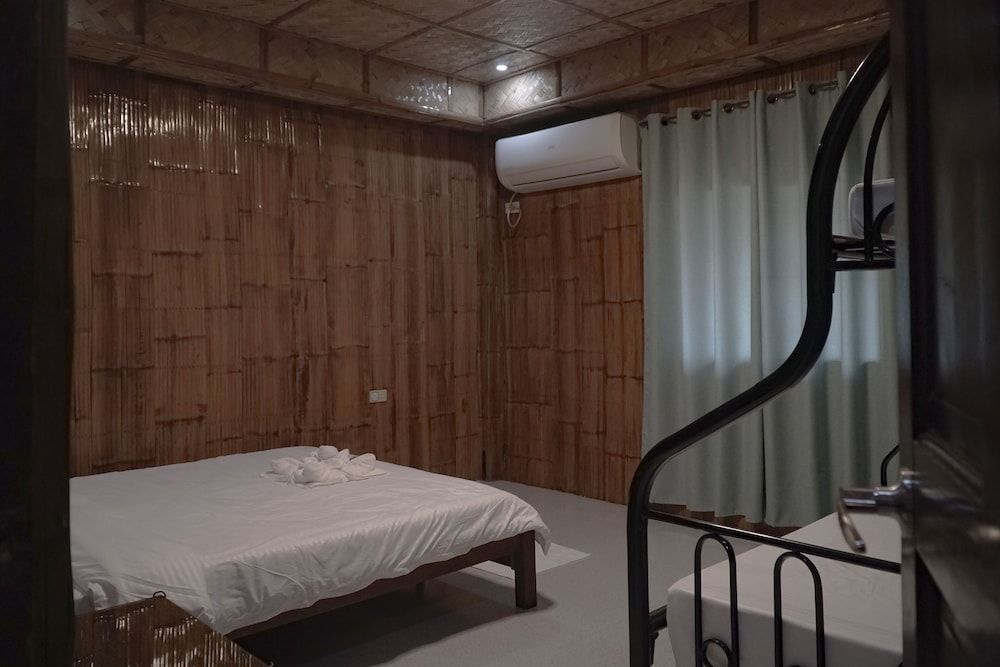 The Blessed Purple Bamboo Beach Resort Family Room, 2 Bedrooms, Non Smoking, Sea View 3