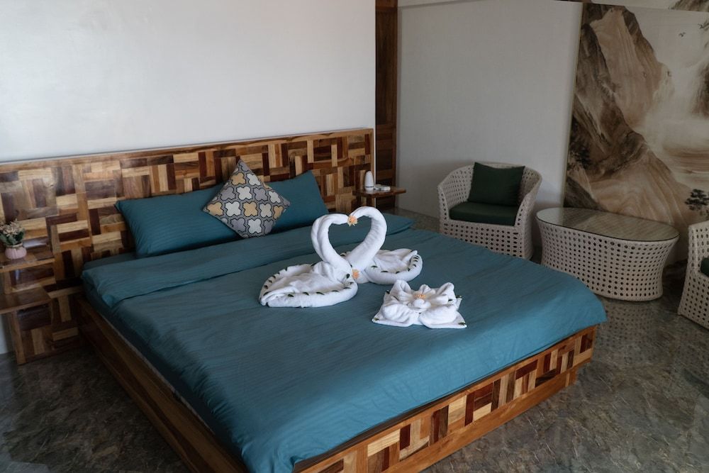 The Blessed Purple Bamboo Beach Resort Executive Bungalow, 2 Bedrooms, Non Smoking, Sea View 3