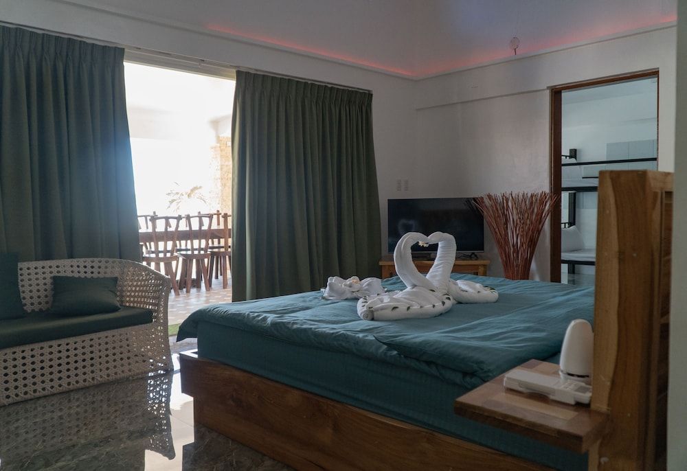 The Blessed Purple Bamboo Beach Resort Executive Bungalow, 2 Bedrooms, Non Smoking, Sea View 2