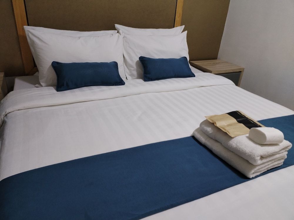 Kamalig Ng Caraga - Hotel Near SM Mall Butuan - Hostel Junior Suite