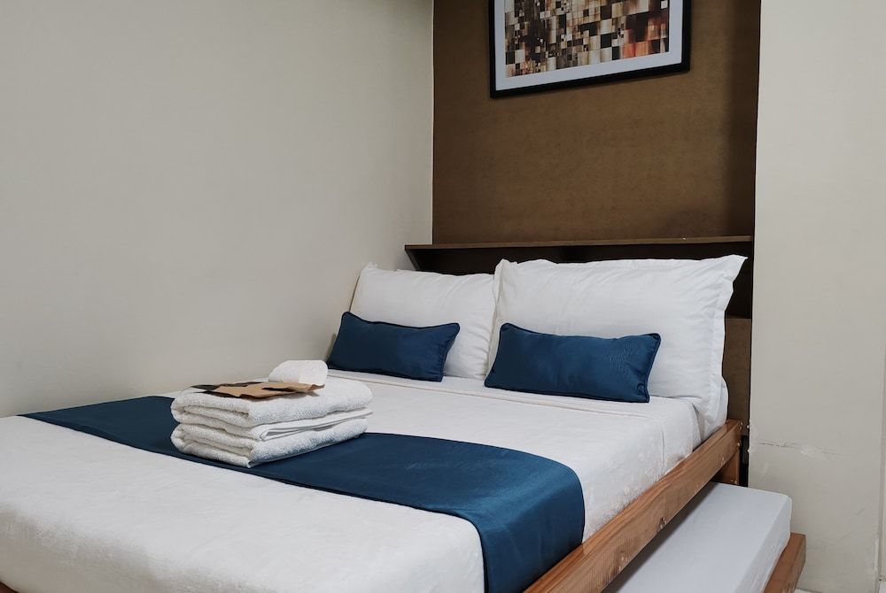 Kamalig Ng Caraga - Hotel Near SM Mall Butuan - Hostel Comfort Double Room, 1 Double Bed 2