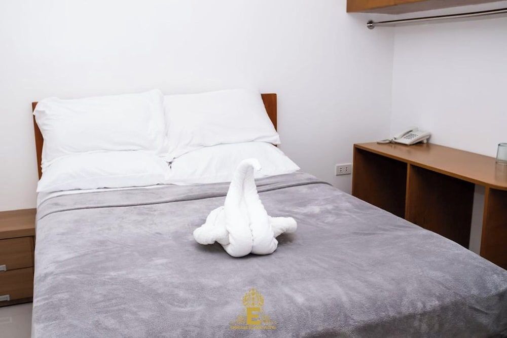 Empress Island Hotel Couple Room 2