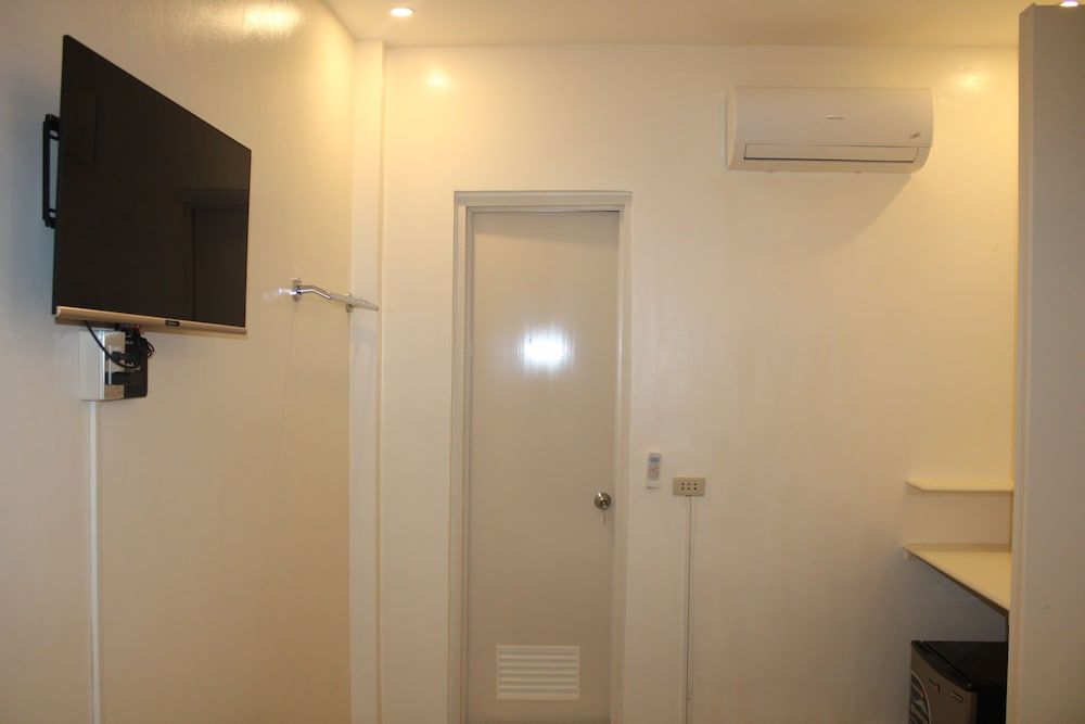 MAYAD El Nido Inn Deluxe Double Room 3
