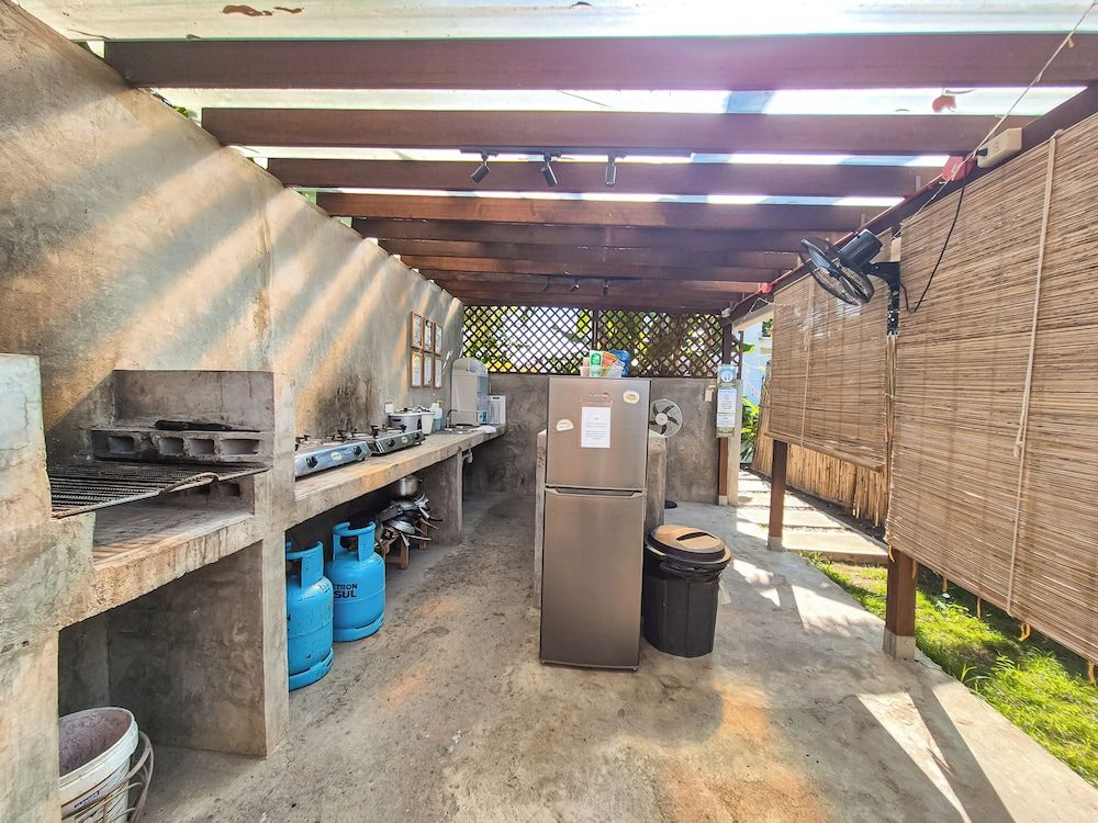 148 Guesthouse and Resort Standard Room 7