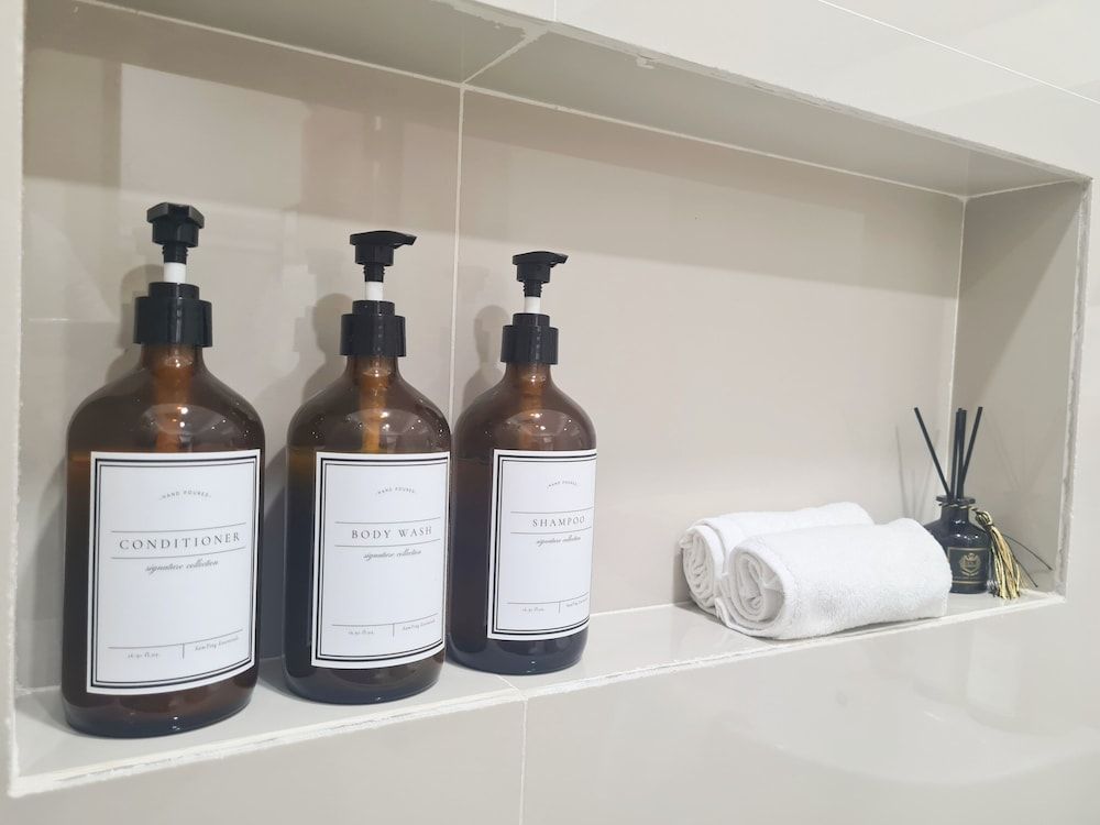 148 Guesthouse and Resort Family Room 6