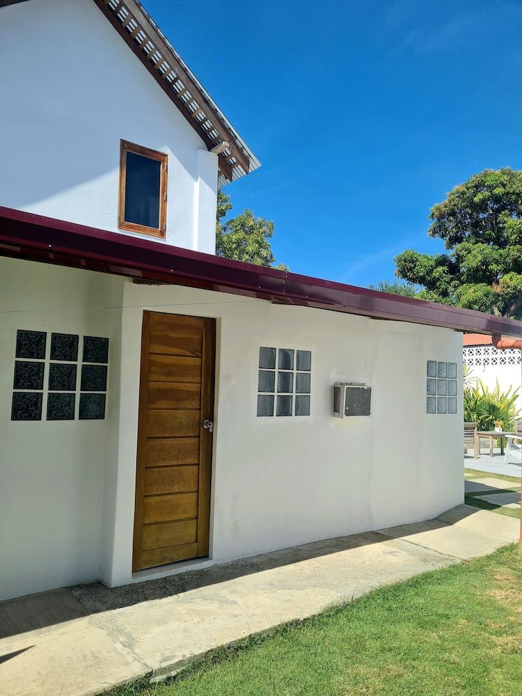 148 Guesthouse and Resort Basic Room 4