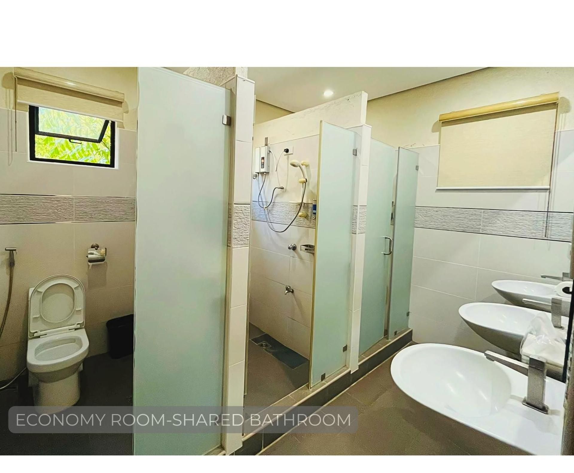 Economy Room with Shared Bathroom