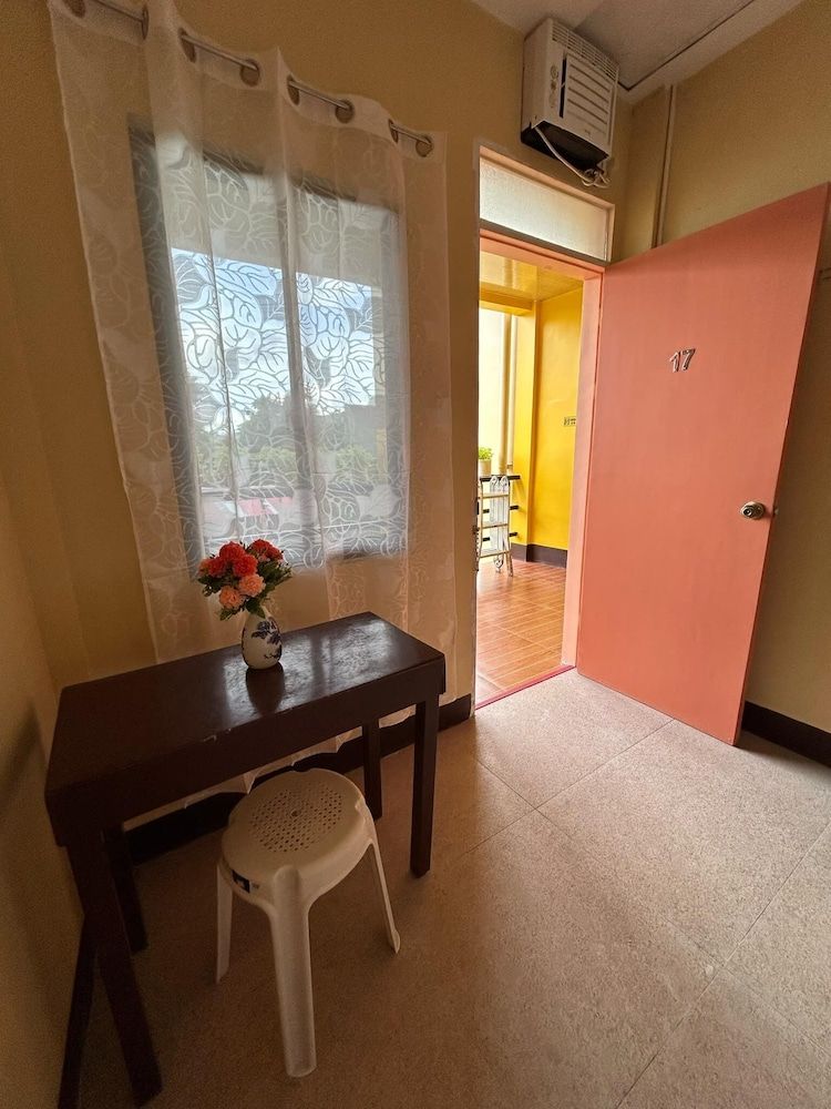 Happy Inn - Capitol Executive Double Room 3