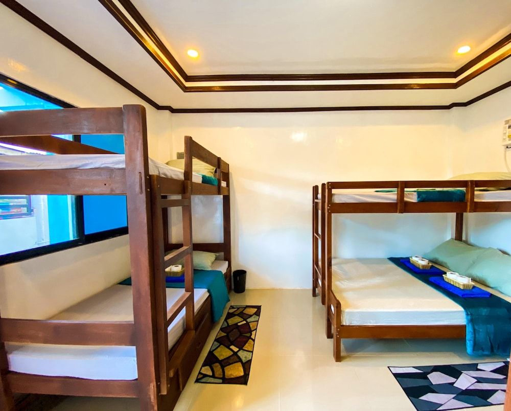 Hapitanan Siargao Comfort Shared Dormitory, Balcony, Garden View 8