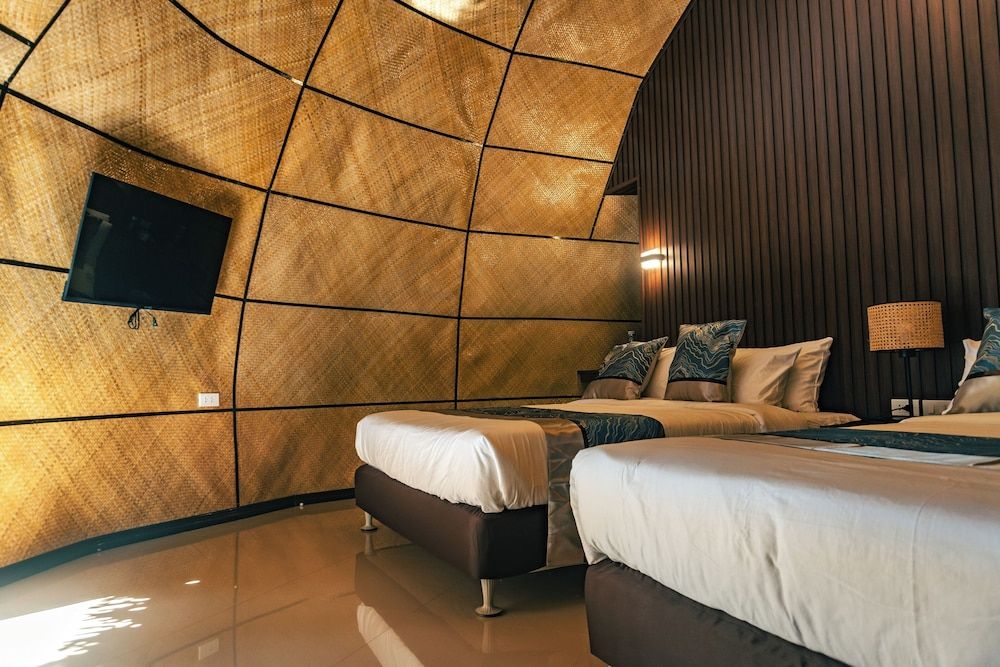 The Dome Hotel Puerto Princesa Premier Double Room, Non Smoking, Beach View 10